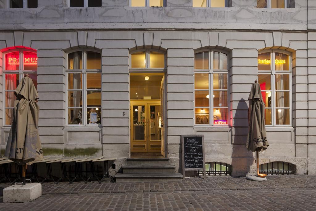 easyHotel Brussels City Centre Buitenkant foto