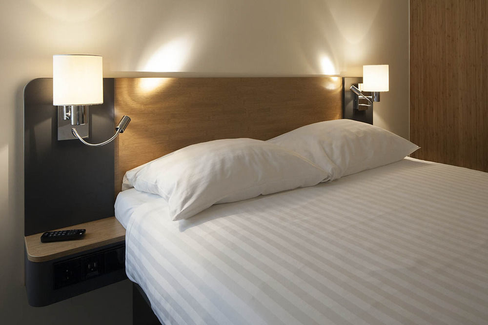 easyHotel Brussels City Centre Buitenkant foto